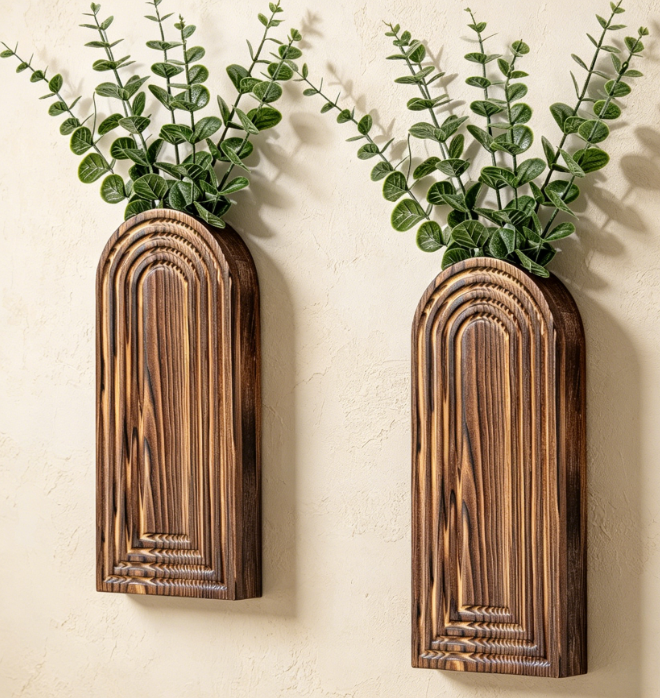 2-Piece Set of Wooden Wall Planters